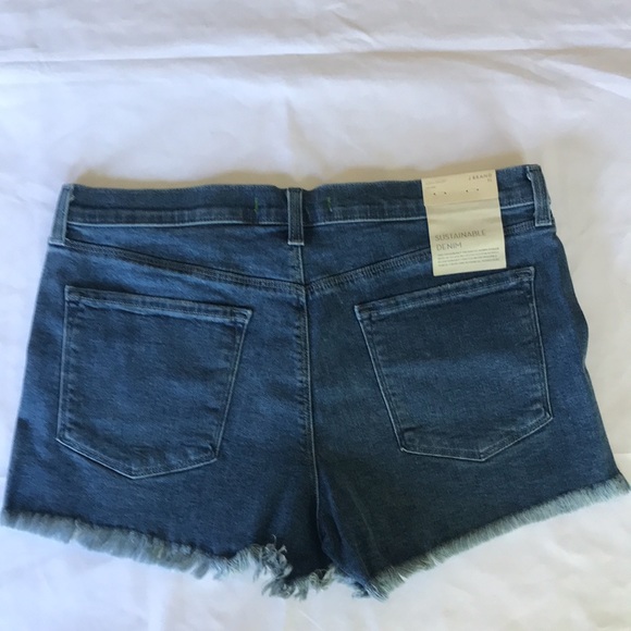 J Brand 1044 Denim Shorts Mid-Rise Epsilon sz 31 - Picture 2 of 8